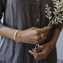 Load image into Gallery viewer, Vexen Cuff - Silver
