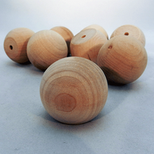 Load image into Gallery viewer, Wood Ball Knob - 1 - 1/2 Inch
