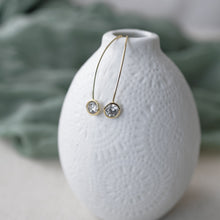 Load image into Gallery viewer, Wren Earrings, Gold - Clear
