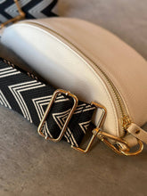 Load image into Gallery viewer, Black Chevron Bag Strap
