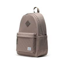 Load image into Gallery viewer, Heritage Backpack - Brindle Quilted
