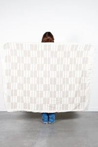 Vance Fleece Throw - Beige