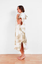 Load image into Gallery viewer, The Holden Tie-dye Poncho - Khaki
