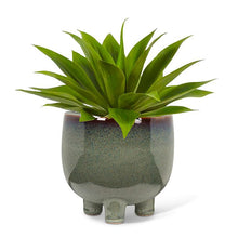 Load image into Gallery viewer, Small Shaped Planter - Green
