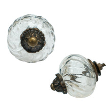 Load image into Gallery viewer, Cath Swirl Glass Knob
