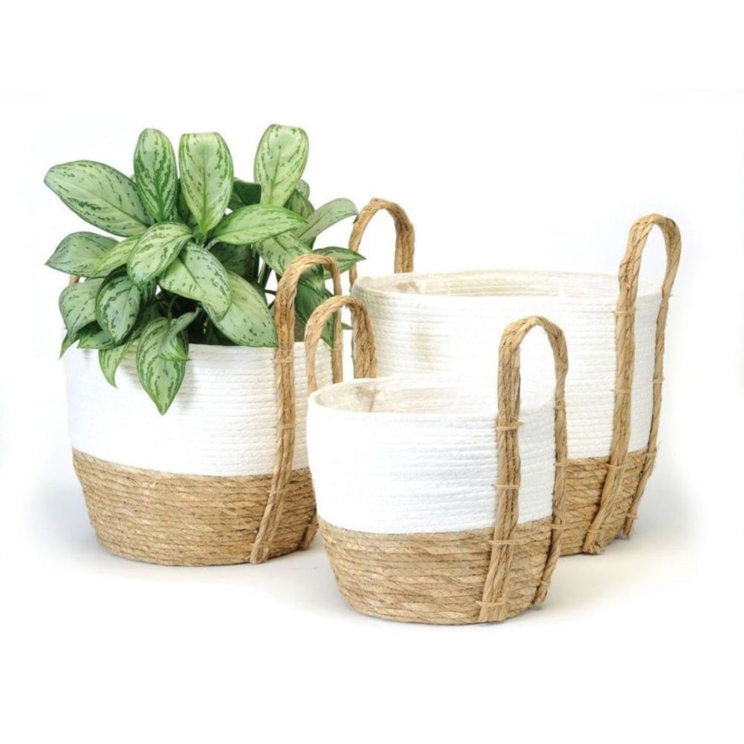 White/Natural Basket - Plastic Lined